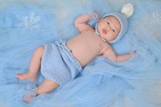 曲靖宝宝不肯吸母乳怎么办
